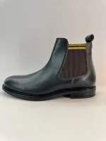 Classic Chelsea Boots for Men - Image 2