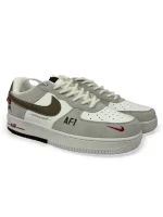 Urban Suede Low-Top Sneakers