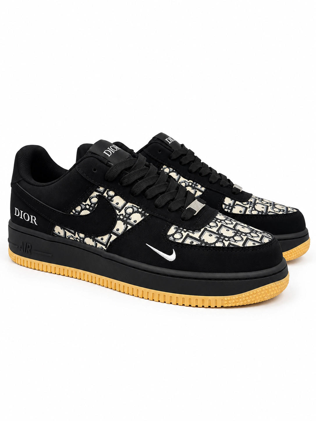 Snaker 12.3 Signature Monogram Low-Top Sneakers - Image 1