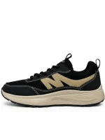 Pace Runner Sneakers – Black - Image 2