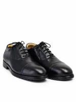 Classic Cap-Toe Shoes – Black